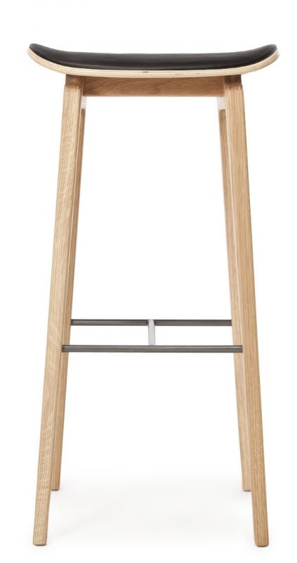 NY11 New York Barstool Upholstered Norr11 Natural oak Leather Ultra black 75 cm